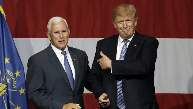 Cựu Tổng thống Mỹ Donald Trump và cựu Phó Tổng thống Mỹ Mike Pence. Ảnh: AP