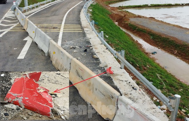 Do có có biển báo và đường dẫn ra nút giao nên nhiều phương tiện đến nút giao không quan sát kỹ, nhất là vào ban đêm nên đã đâm vào những phiến bê tông chặn ngang. Vừa qua một xe khách đâm bờ chắn ngang này, xảy ra tai nạn, thân xe bị vỡ nhiều mảnh tại hiện trường (ảnh nhỏ).