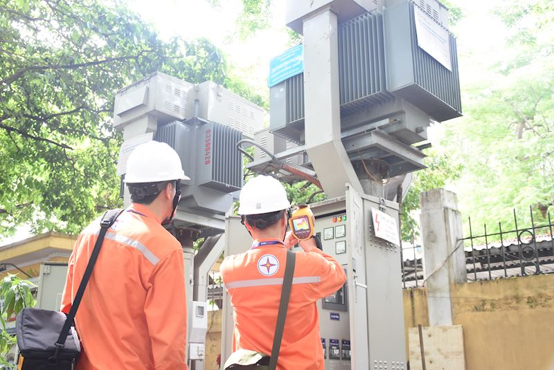 Nhiều khu dân cư, doanh nghiệp ở Hà Nội bị cắt điện. Ảnh minh họa EVN Hà Nội