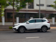 Tin tức ô tô - Giá xe Honda CR-V lăn bánh tháng 6/2023, ưu đãi 100% phí trước bạ