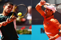 Hy hữu bán kết Roland Garros: Alcaraz bị phạt vì gọi y tế sai luật, Djokovic hưởng lợi