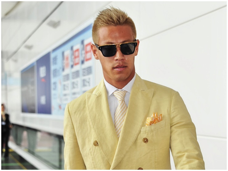 Keisuke Honda là cầu thủ nổi tiếng, giàu có.