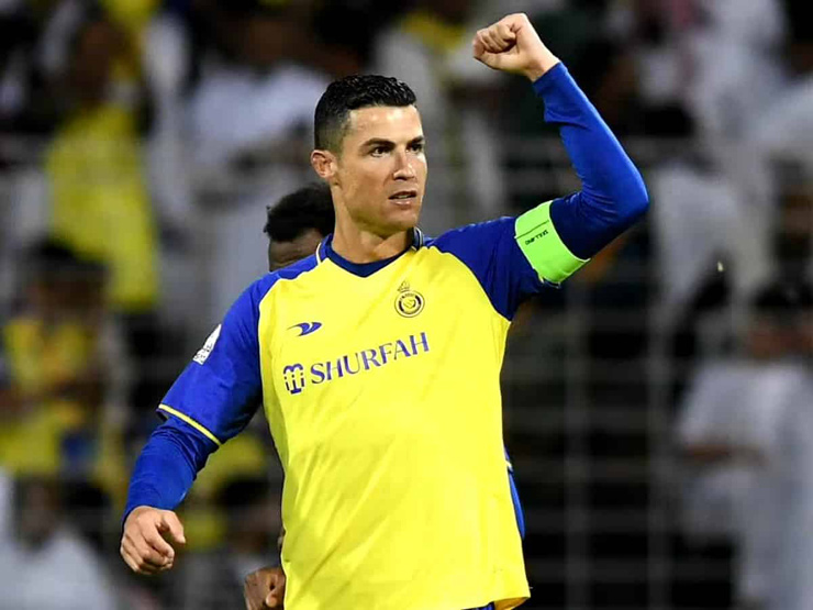 Ronaldo hưởng mức thu nhập cao&nbsp;ngất ngưởng ở Al Nassr