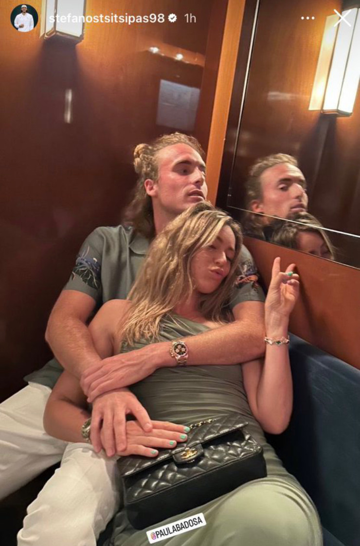 Roland Garros &#34;đi 1 về 2&#34;: Tsitsipas bén duyên &#34;Sharapova Tây Ban Nha&#34;? - 7