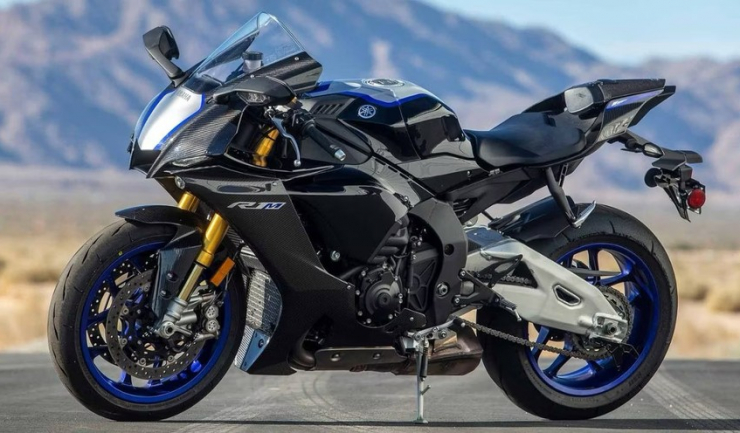 Yamaha YZF-R1M đạt tốc độ 296 km/h. Ảnh: Hotcar.