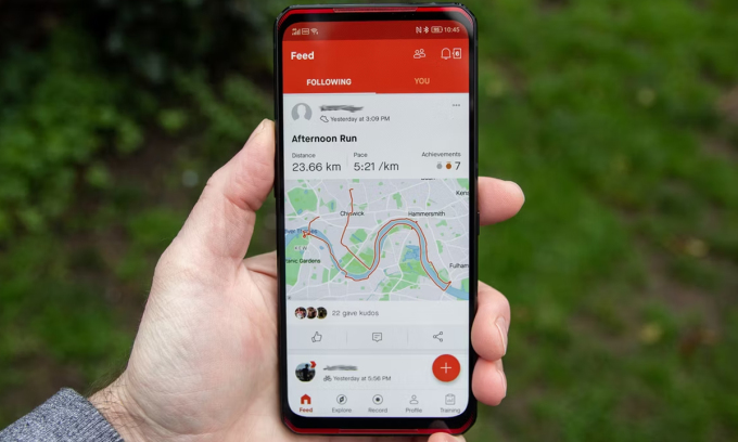 Giao diện của ứng dụng Strava trên điện thoại thông minh. Ảnh: Pocket-lint