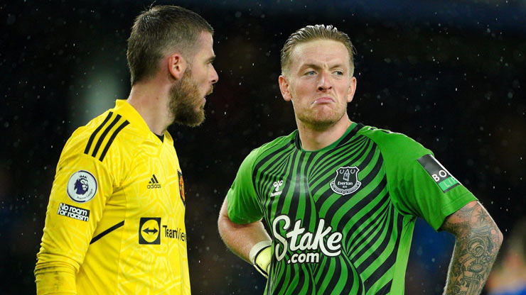 Pickford được MU nhắm đến để cạnh tranh suất bắt chính với De Gea mùa tới