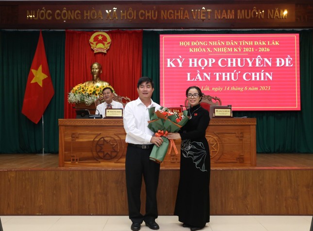 Ông Nguyễn Thiên Văn được bầu làm Phó Chủ tịch UBND tỉnh Đắk Lắk. Ảnh: T.H