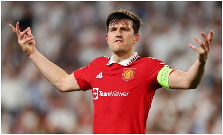 Harry Maguire là trung vệ người Anh có chiều cao 1m94 và nặng 90kg.
