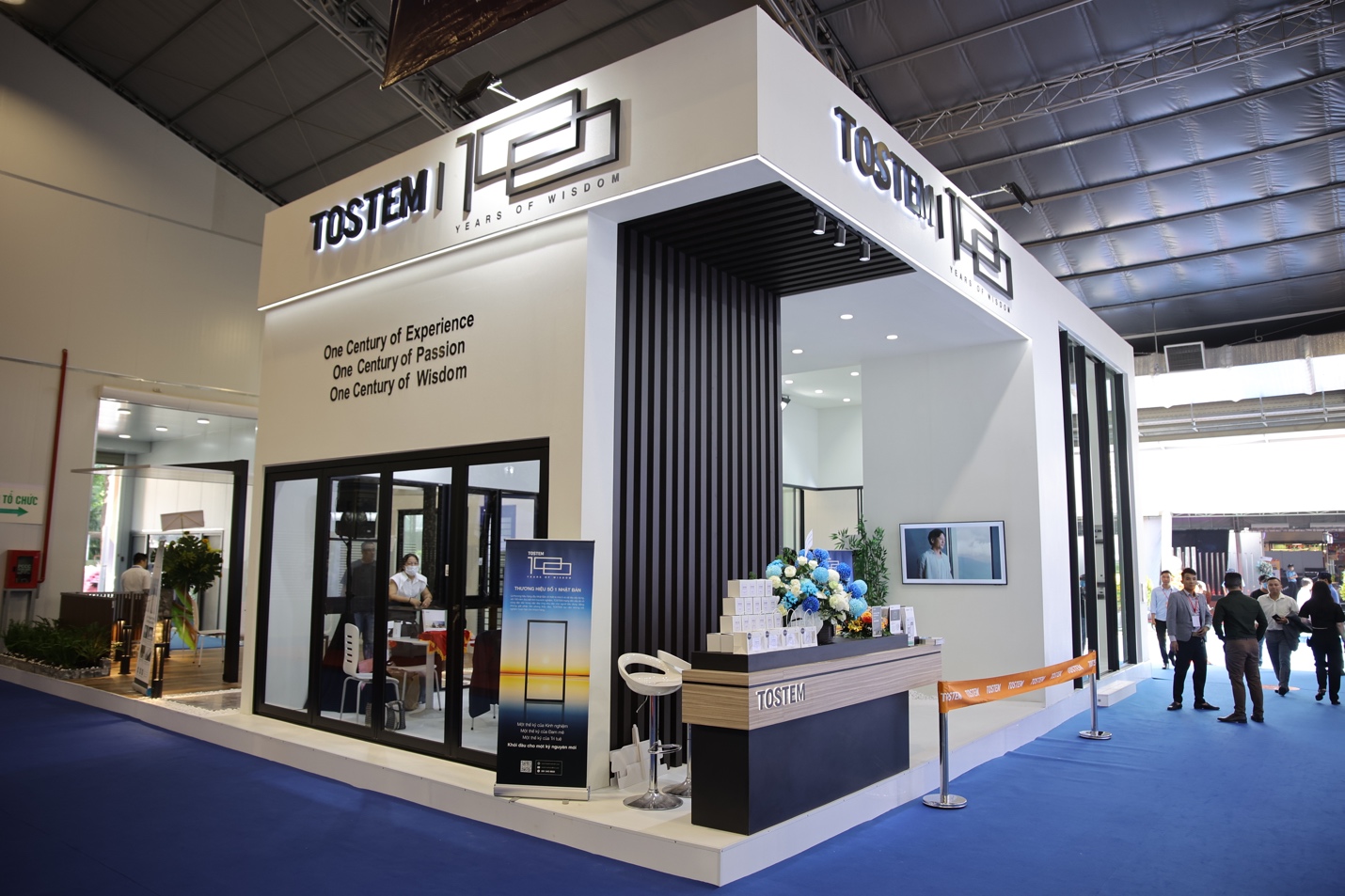 Cột mốc 100 năm thành lập, Cửa nhôm Tostem khẳng định vị thế với gian hàng tại Vietbuild TP.HCM 2023 - 2