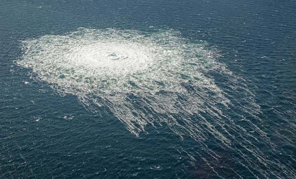 Hình ảnh vụ rò rỉ khí đốt tuyến Nord Stream 1 trên biển, năm 2022.