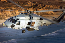 MH-60R: Trực thăng đa năng của Mỹ trang bị ngư lôi, ”hỏa tiễn” hạng nặng