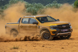 Ford Ranger giảm giá 35 triệu đồng để thu hút khách hàng trong nước