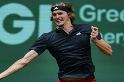 Video tennis Zverev - Shapovalov: Uy lực kinh hồn trong 76 phút (Halle Open)