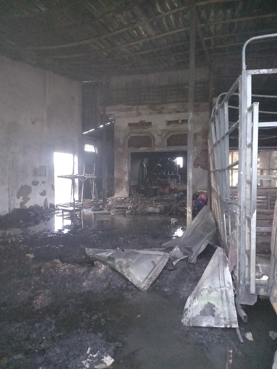 Công an thông tin vụ cháy khiến 3 người tử vong ở Bắc Giang - 2