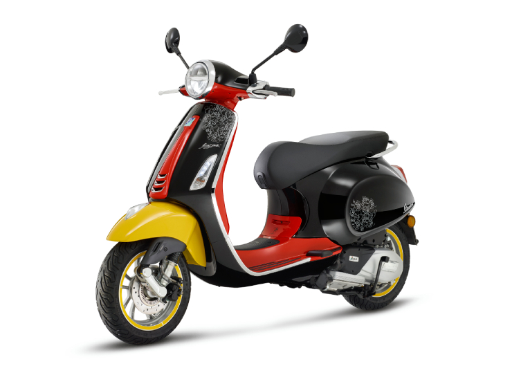 Vespa Disney Mickey Mouse ra mắt, sự kết hợp đầy bất ngờ - 2