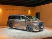 Tin tức ô tô - Toyota trình làng MPV Alphard thế hệ mới, giá từ 779 triệu đồng