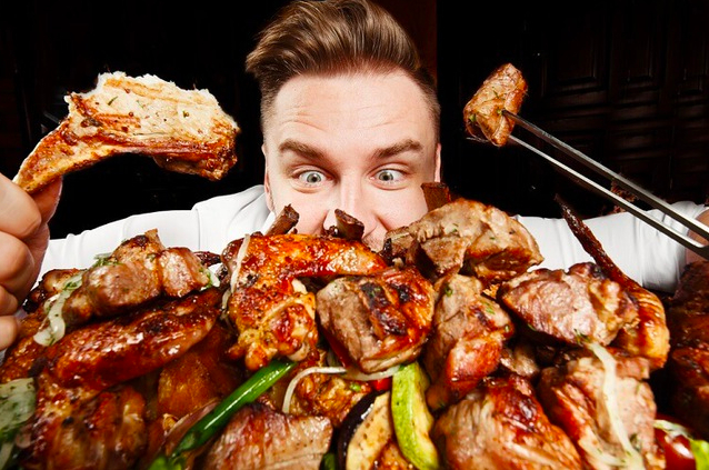 Bữa tối quyết định cân nặng và tuổi thọ? 2 cách ăn hại nhất nhiều vẫn người thường xuyên gặp phải! - 2