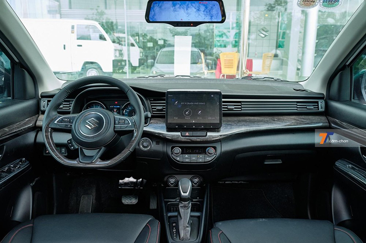 Suzuki Ertiga giảm giá kỷ lục tới 70 triệu đồng tại đại lý - 3