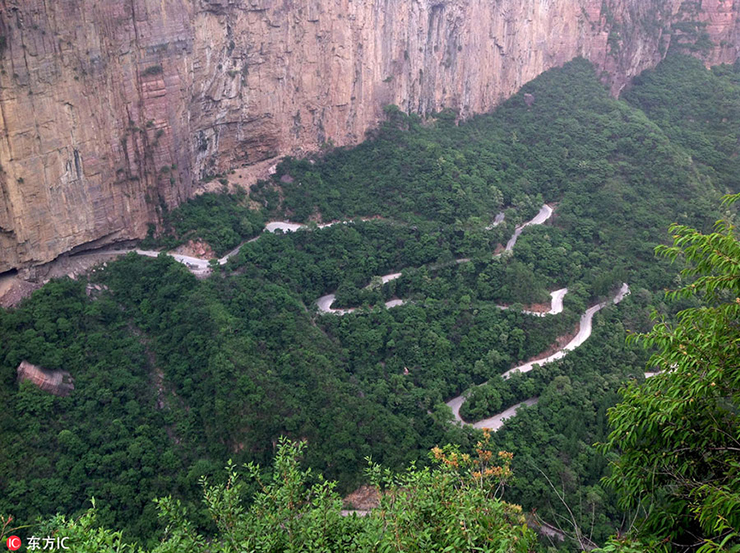 Làng&nbsp;Guoliang nhìn từ trên không.
