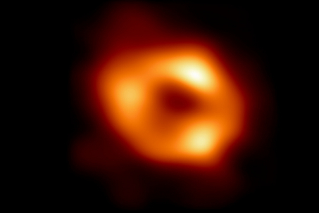 Phát hiện mới về hố đen nặng gấp 4 triệu lần Mặt trời
