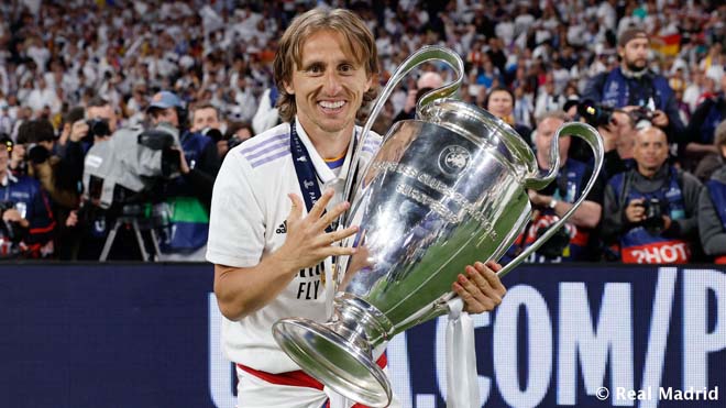 Trực tiếp chuyển nhượng 26/6: Modric gia hạn 1 năm với Real, Ziyech không đến Al Nassr - 1