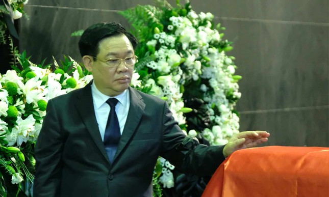 Lãnh đạo Đảng, Nhà nước viếng nguyên Phó Thủ tướng Chính phủ Vũ Khoan - 7