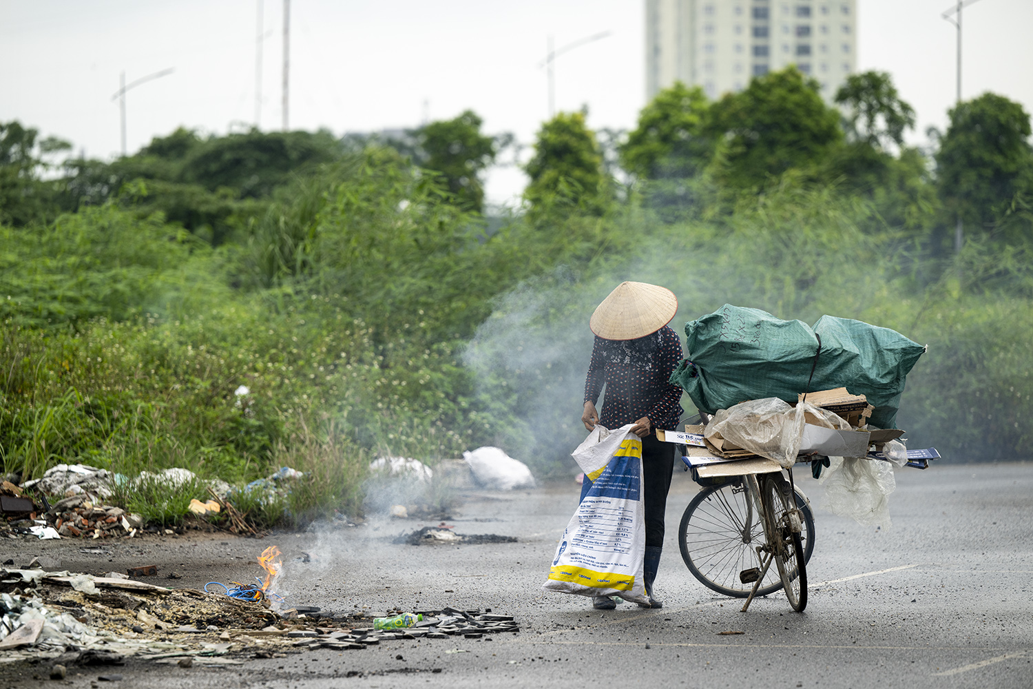 Hình ảnh ngổn ngang tại dự án công viên Chu Văn An - “lá phổ xanh” ở Tây Nam Hà Nội - 9