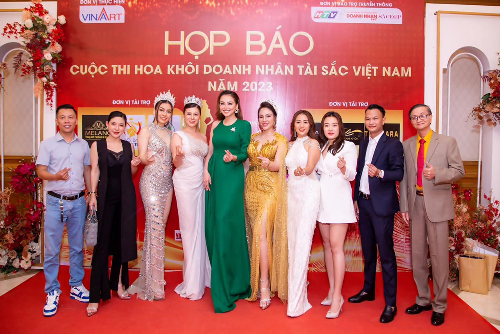 Lê Thị Kim Oanh – Người phụ nữ vì sự nghiệp “ươm hoa rèn ngọc” cho các nữ doanh nhân tài ba - 6