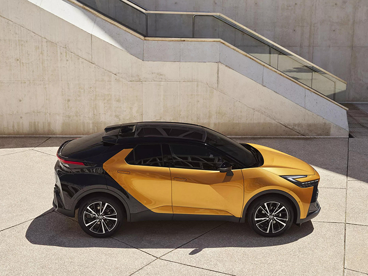 Toyota C-HR thế hệ mới lộ diện - 2