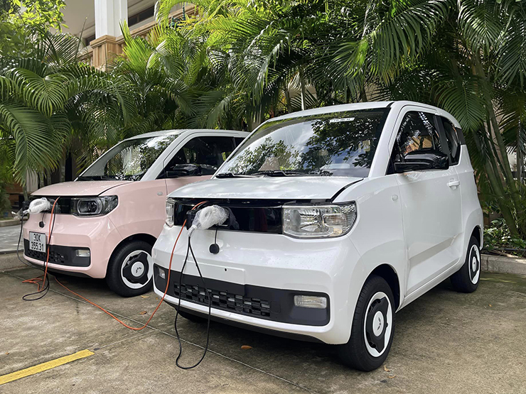 Xe điện Wuling HongGuang MiniEV ra mắt, giá từ 239 triệu đồng - 3