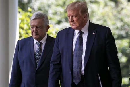 Tổng thống Mexico đòi Mỹ hỗ trợ 20 tỷ USD, ông Trump phản ứng