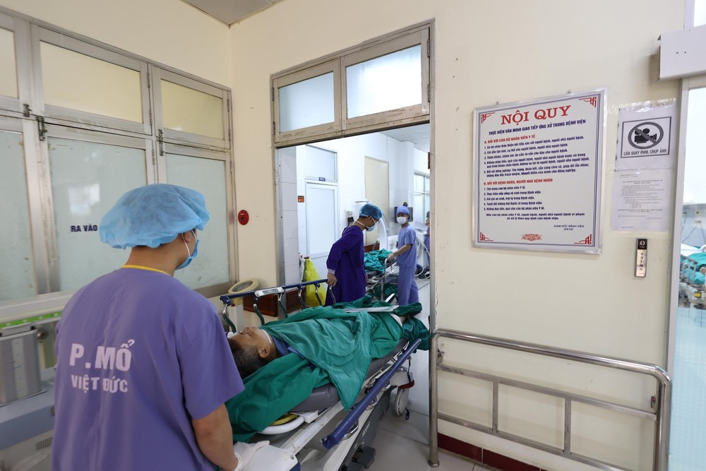 Bệnh viện Việt Đức đang mua sắm nhiều hàng hoá, vật tư y tế trong gói thầu hơn 400 tỷ- Ảnh 2.