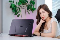 Game thủ nên sắm laptop hay PC để "chiến"?