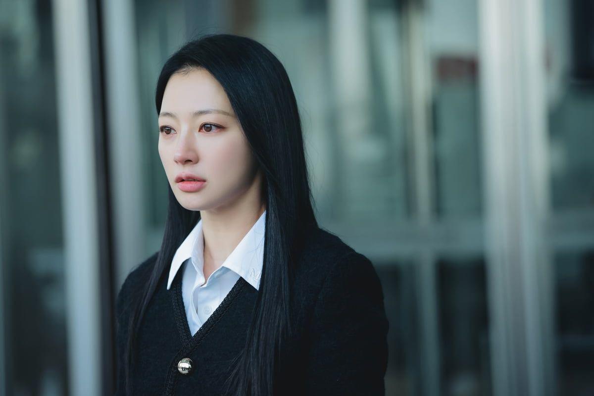 Phía Song Ha Yoon phủ nhận cáo buộc bạo lực học đường.
