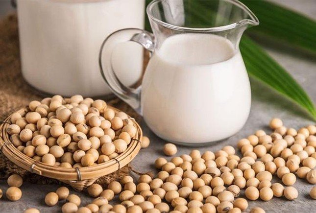 Sữa đậu nành được coi là ‘thần dược tăng vòng một' nhưng uống nhiều lại gây tác dụng phụ không ngờ tới - 3