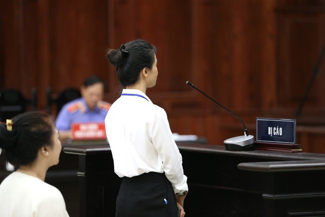 Hình ảnh bà Nguyễn Phương Hằng tại tòa sáng nay - 8