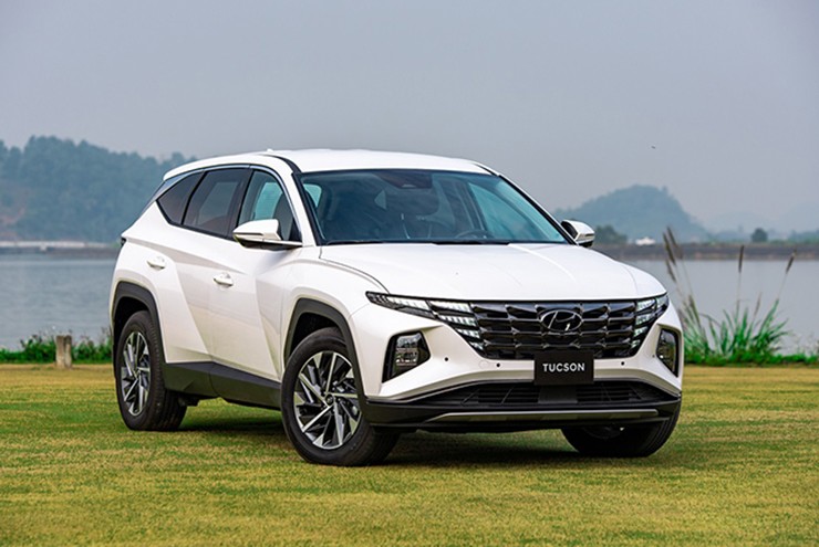 Hyundai Tucson tiếp tục giảm giá lên đến 50 triệu đồng để tìm khách mới - 3