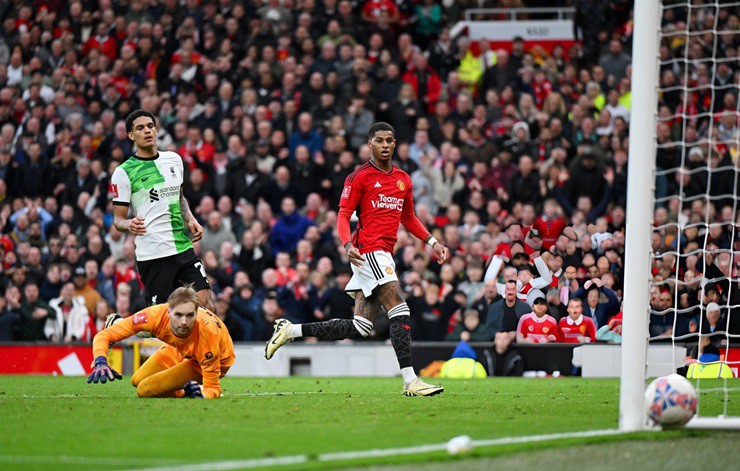 MU đánh bại Liverpool ở tứ kết FA Cup vào tháng trước