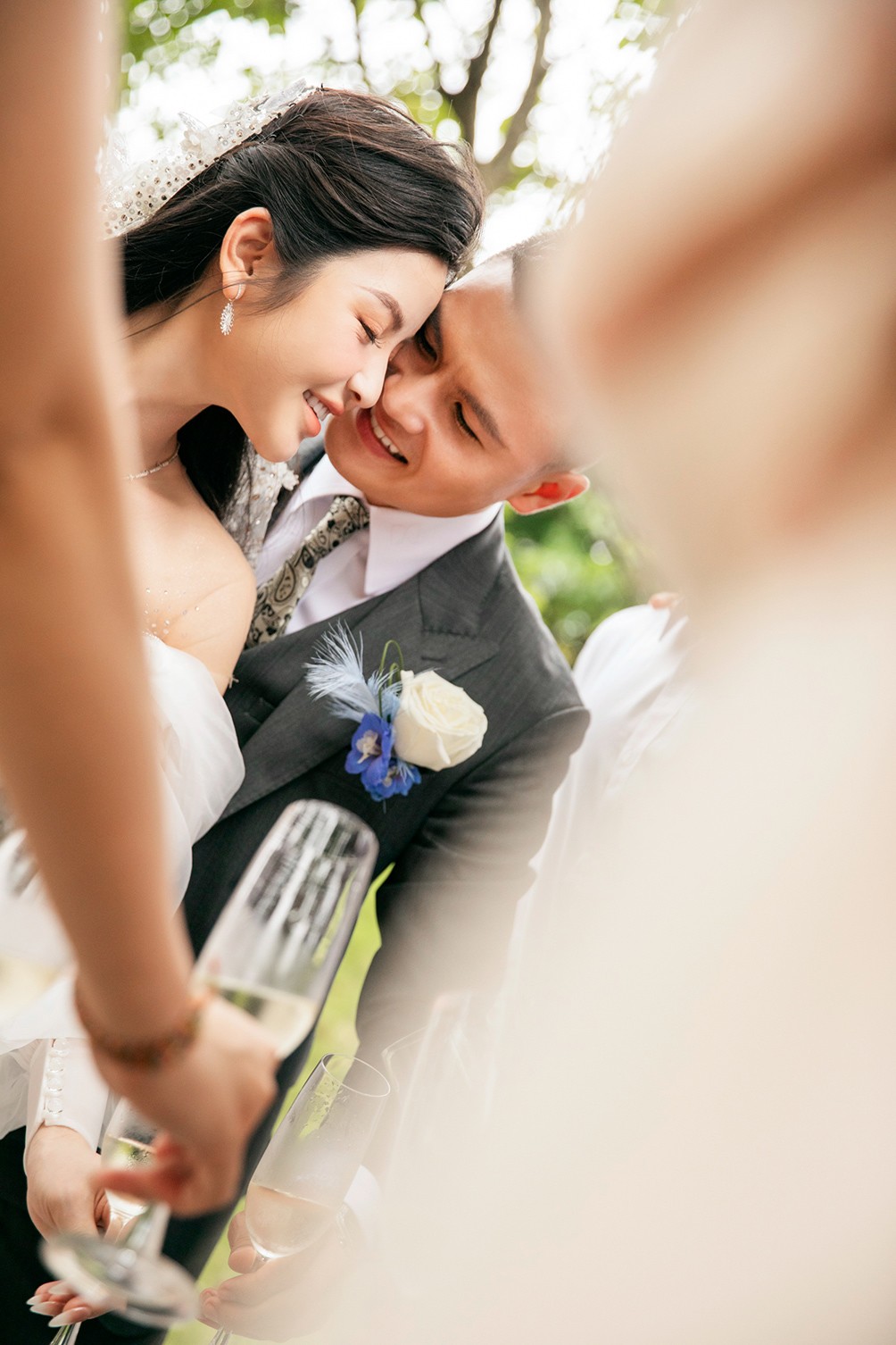 Đám cưới Quang Hải - Chu Thanh Huyền: Cô dâu thay 2 váy cưới, chú rể bảnh bao, lịch lãm - 18