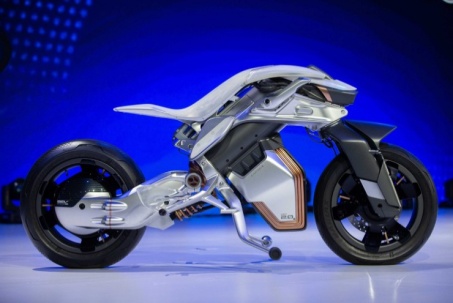 Yamaha MOTOROiD2 tái xuất, tương lai người dùng sướng như vua