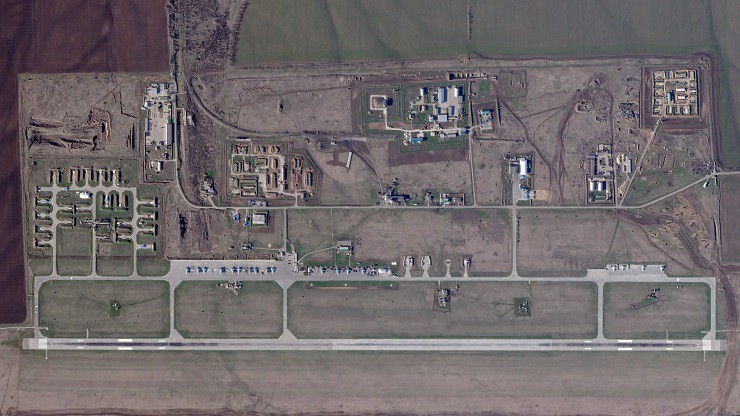 Toàn cảnh sân bay quân sự Morozovsk của Nga.