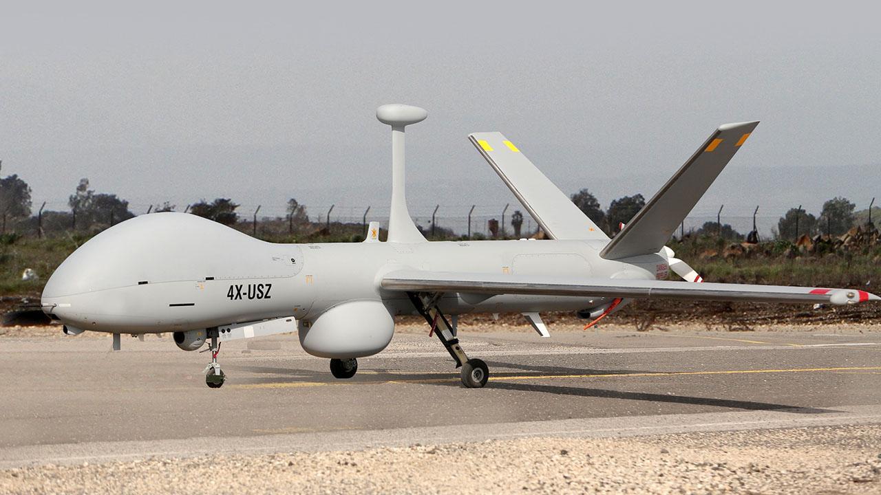 Hermes 900 là mẫu UAV trinh sát tầm cao do Israel tự nghiên cứu và sản xuất.