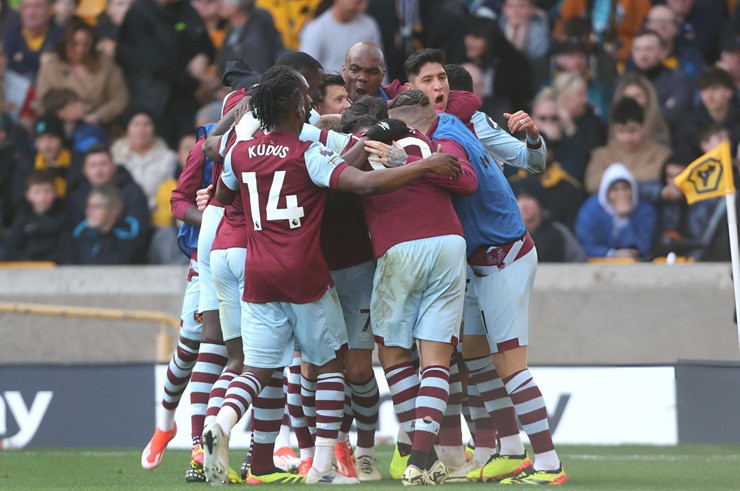 West Ham ngược dòng&nbsp;thắng nghẹt thở&nbsp;Wolves