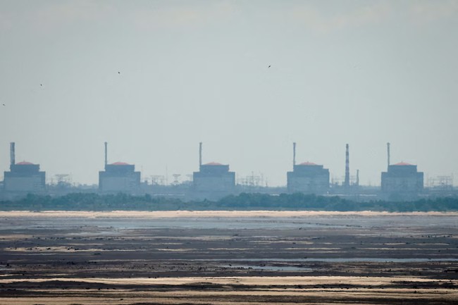 Nhà máy hạt nhân Zaporizhzhia. Ảnh: Reuters