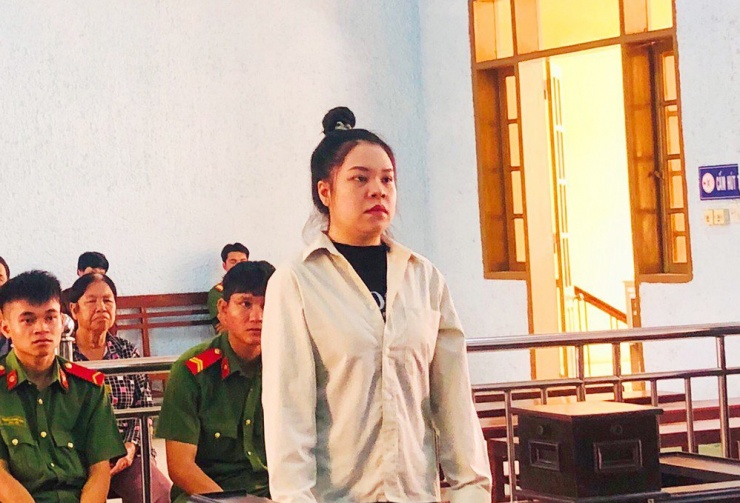 Bị cáo Đoàn Thị Thúy Hằng bị phạt 18 năm tù. Ảnh: TH.