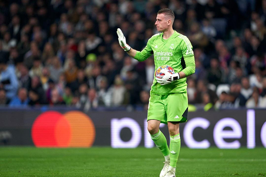 Andriy Lunin là chốt chặn vững chắc của Real Madrid. (Ảnh: Mateo Villalba/Getty)