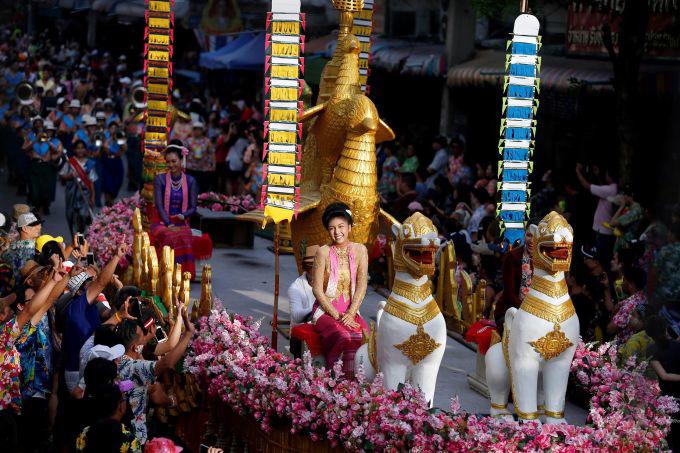 Lễ rước trong dịp Songkran tại Thái Lan 2023. Ảnh: Reuters