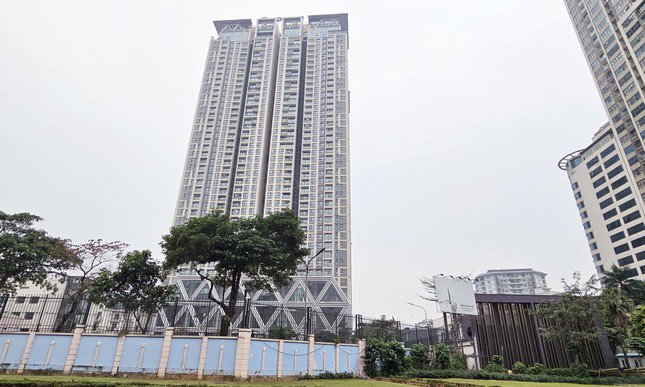 Giá bán chung cư sơ cấp trung bình tại Hà Nội hiện đạt mức 56 triệu đồng/m2.