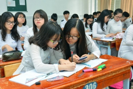 Tham khảo điểm chuẩn vào lớp 10 ở Hà Nội 5 năm qua
